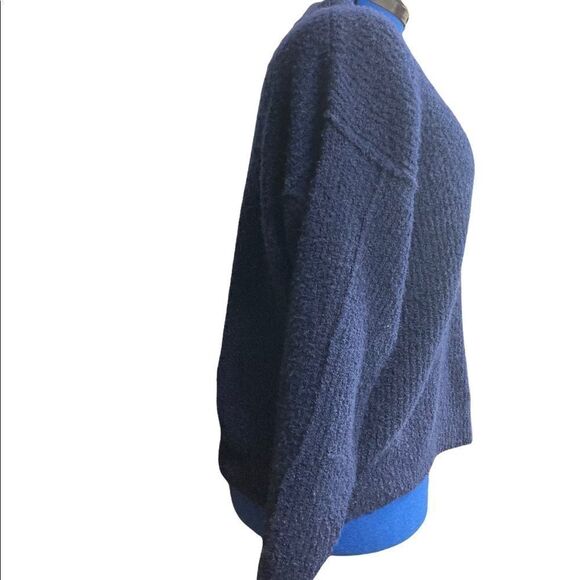 SCOOP, Navy Oversized Sweater, Size Small 4-6, V-Neck, Chunky,Style #R19-10206AR - Picture 4 of 8